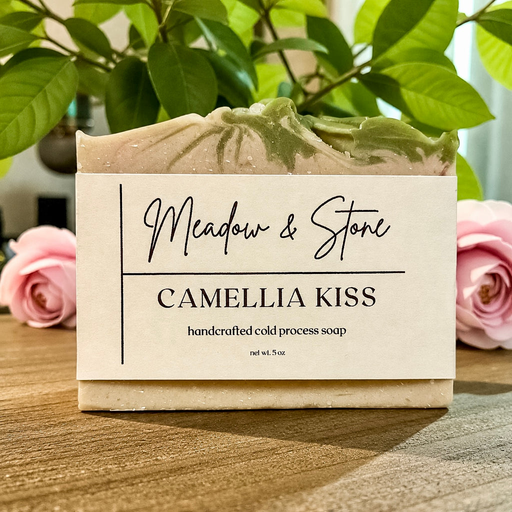 Camellia Kiss